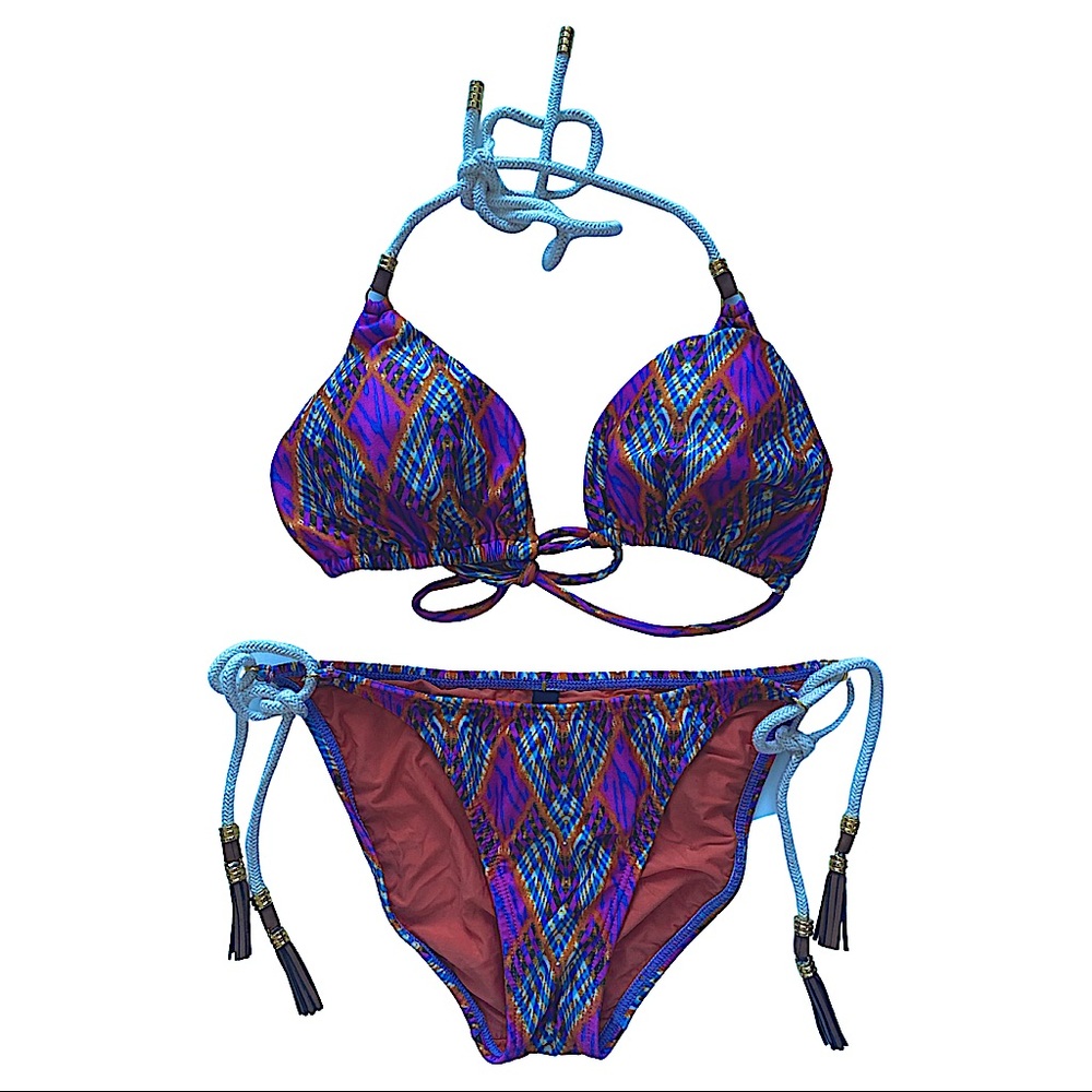VIX detailed BIKINI